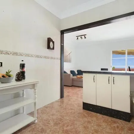 Beatifull Apto Meerblick Playa Jardin Wiffi By Interhome Puerto de la Cruz (Tenerife)