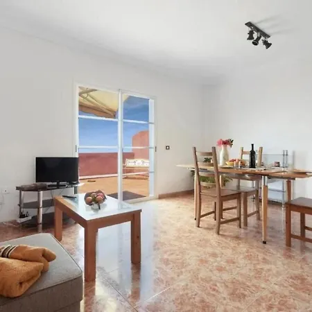 Beatifull Apto Meerblick Playa Jardin Wiffi By Interhome